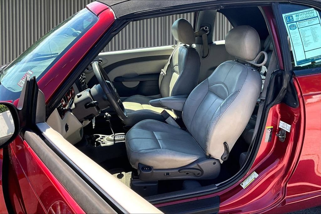 Used 2005 Chrysler PT Cruiser Touring FWD image 25