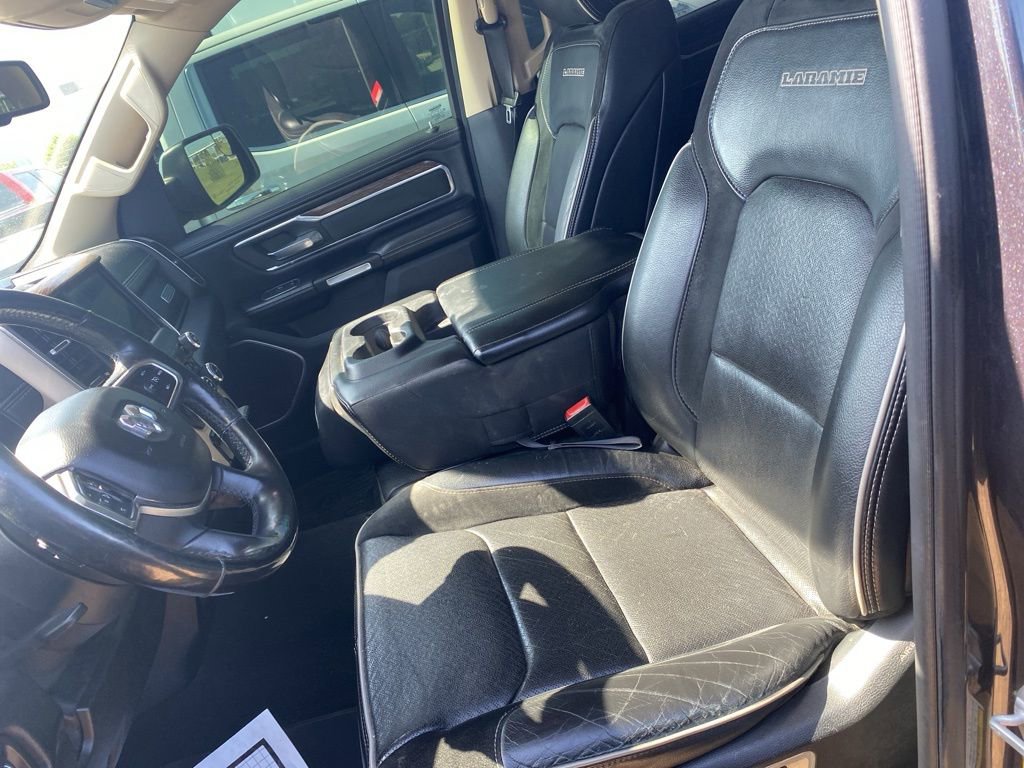 Used 2019 RAM 1500 Laramie w/ Off Road Group AWD/4WD image 5