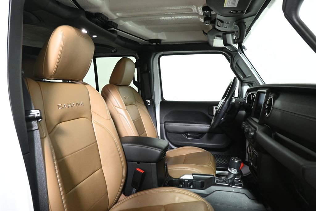 Used 2021 Jeep Wrangler Unlimited Sahara w/ Cold Weather Group image 28