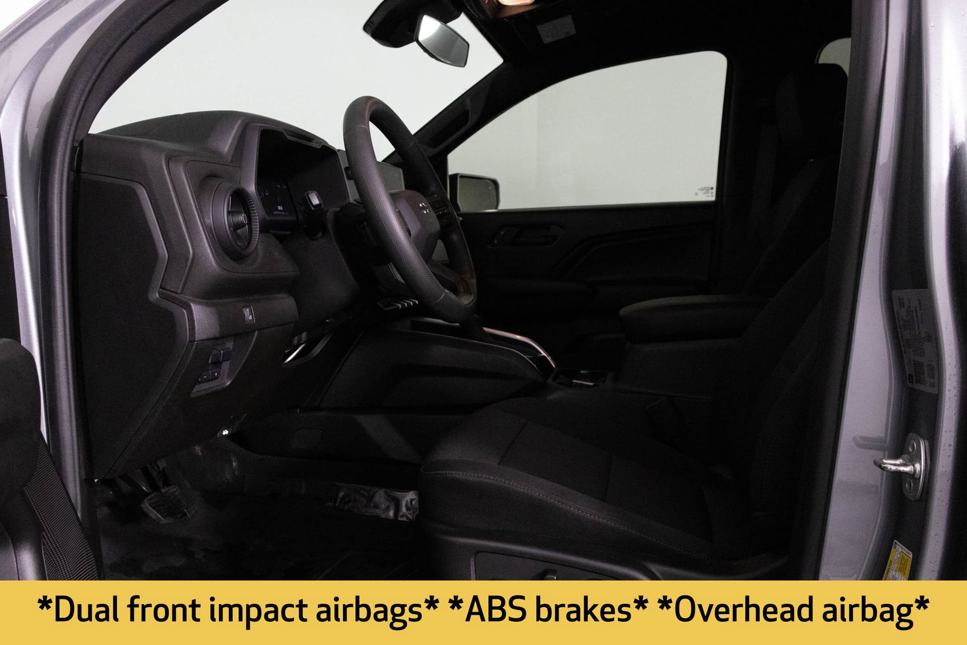 Used 2024 Chevrolet Colorado Trail Boss w/ Technology Package image 19