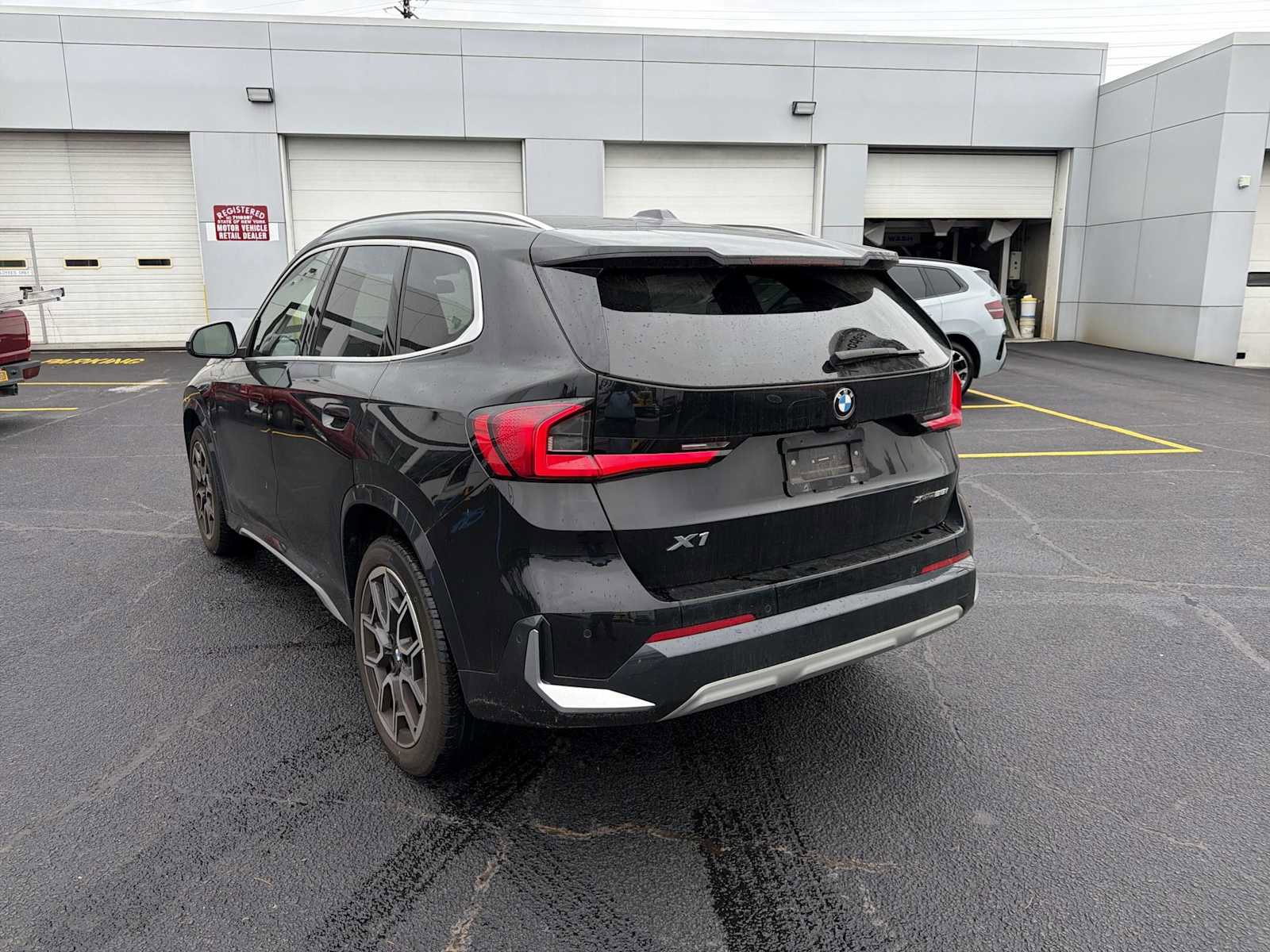 Certified 2023 BMW X1 xDrive28i w/ Convenience Package AWD/4WD image 5