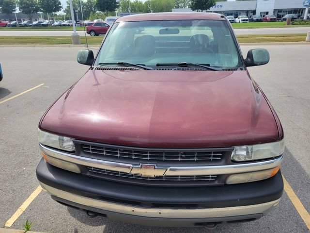 Used 2000 Chevrolet Silverado 1500 LS AWD/4WD image 2