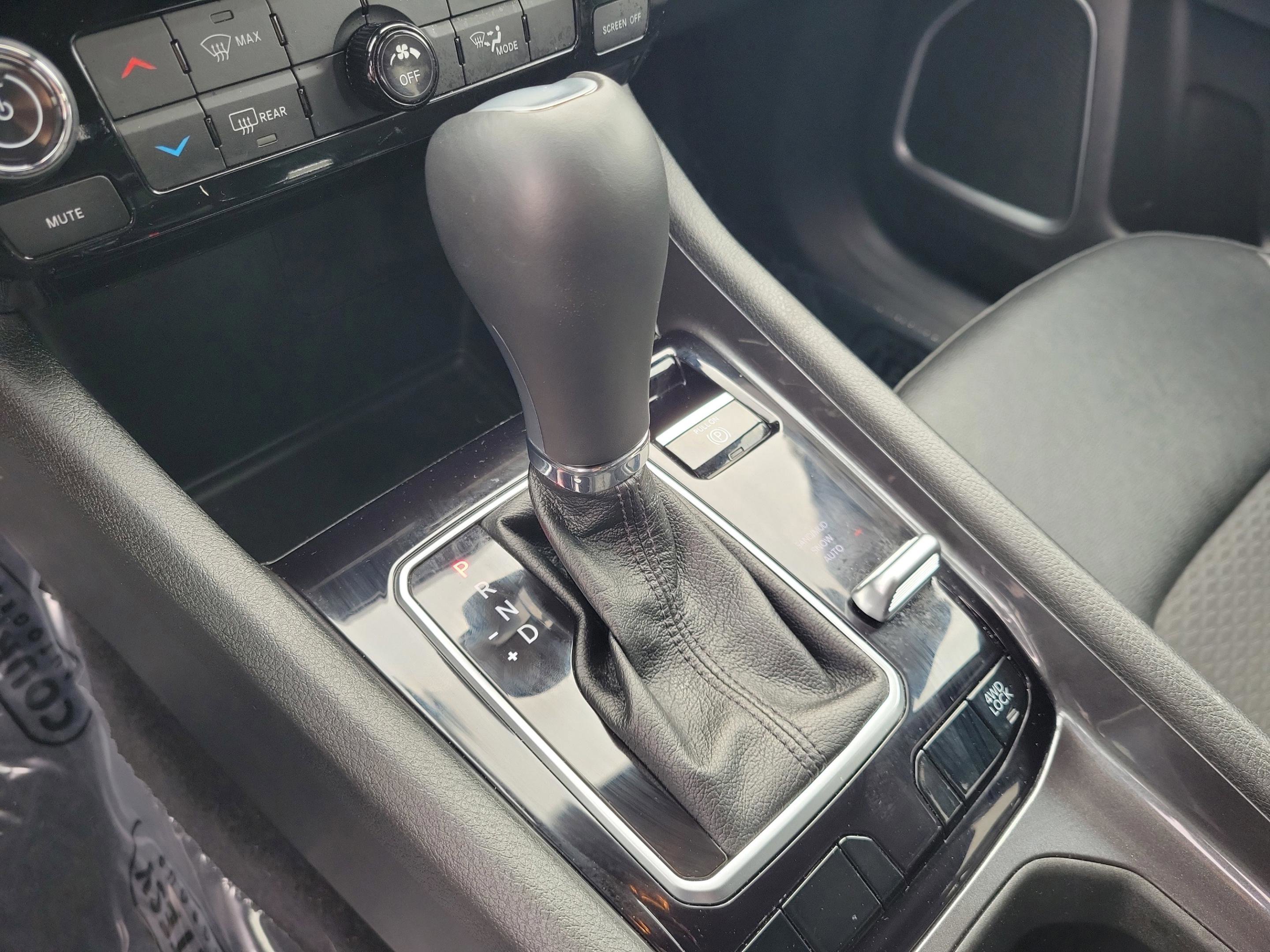 Used 2025 Jeep Compass Latitude image 26