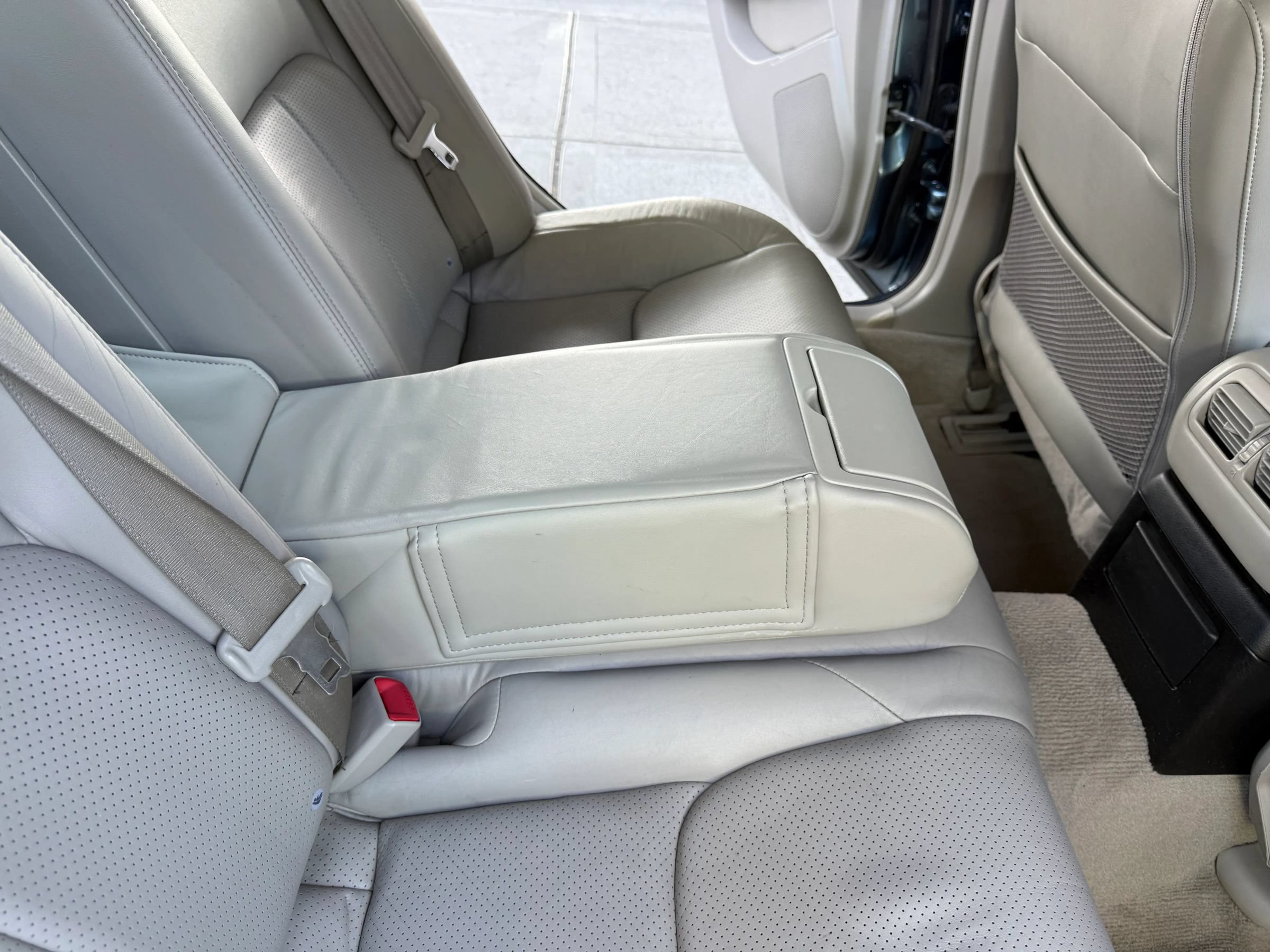 Used 2005 INFINITI G35 Sedan w/ (P03) Premium Pkg C RWD image 19