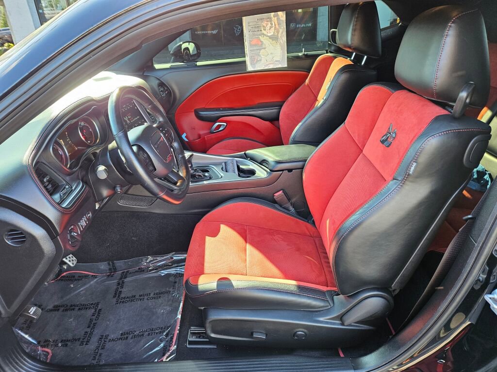 Used 2022 Dodge Challenger R/T Scat Pack image 16