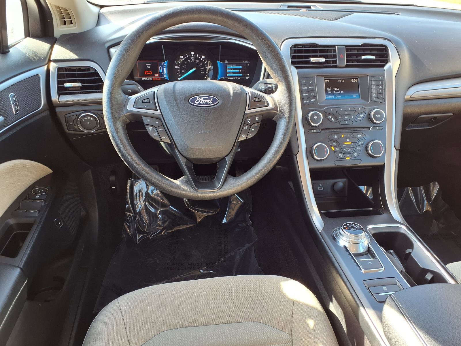 Used 2018 Ford Fusion S FWD image 3
