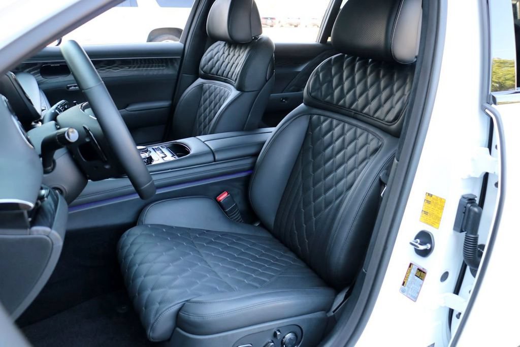 Used 2026 Genesis G90 3.5T Prestige AWD/4WD image 23