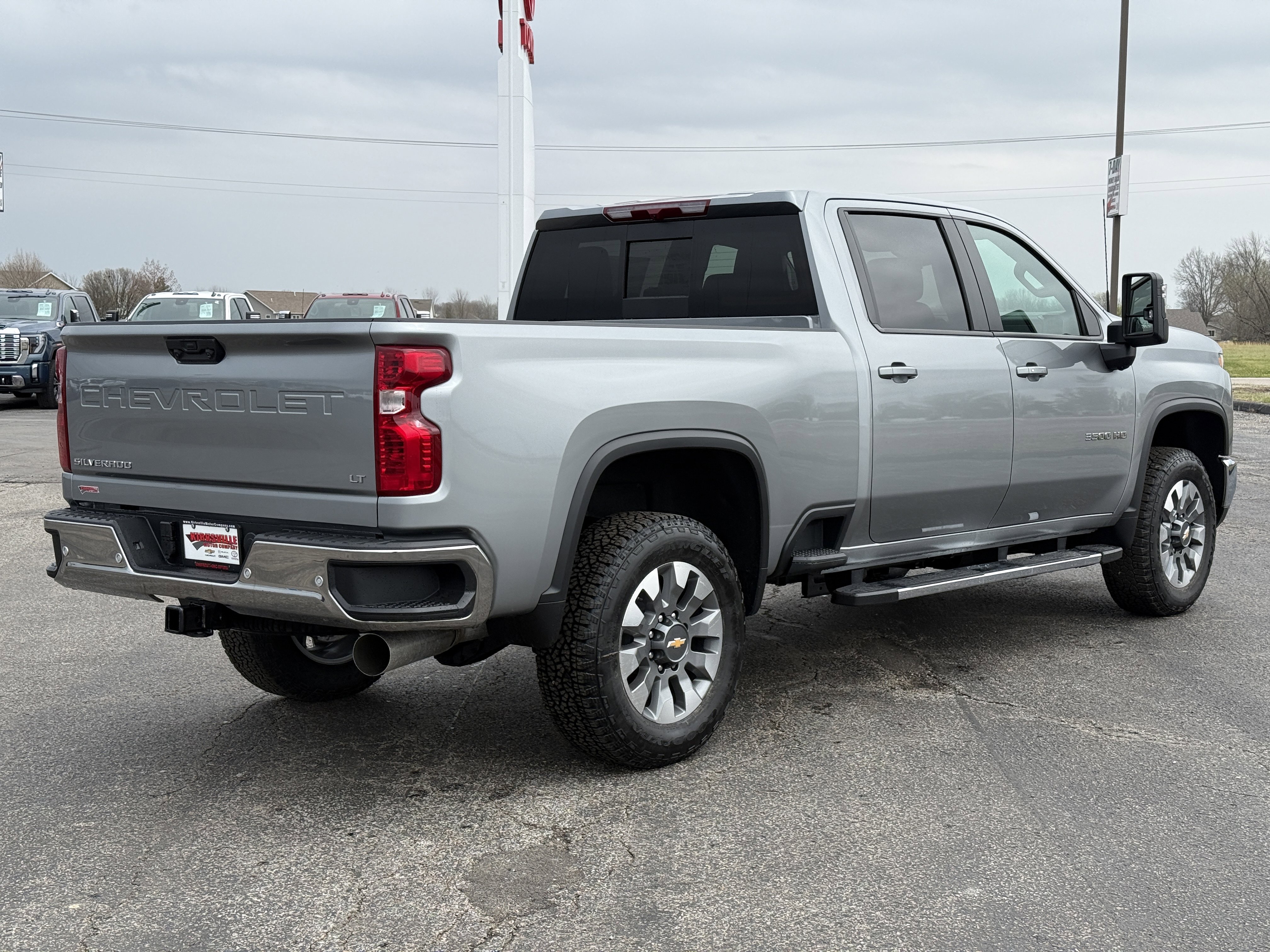 New 2026 Chevrolet Silverado 3500 LT image 4