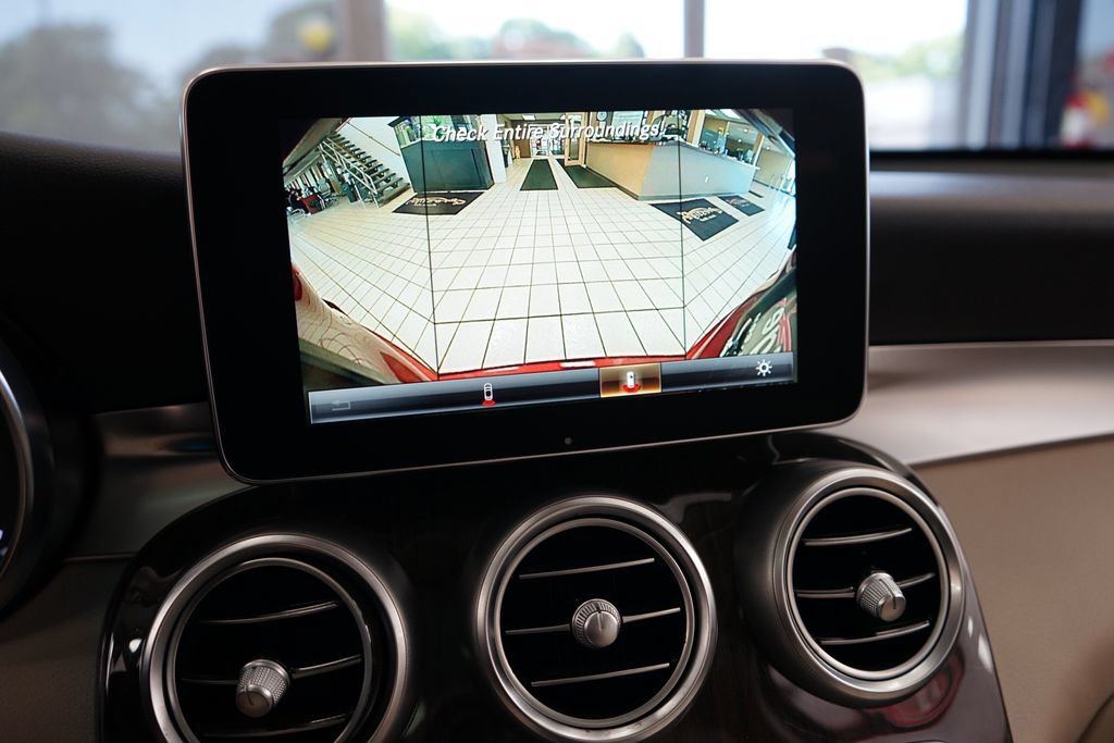 Used 2017 Mercedes-Benz GLC 300 4MATIC image 30