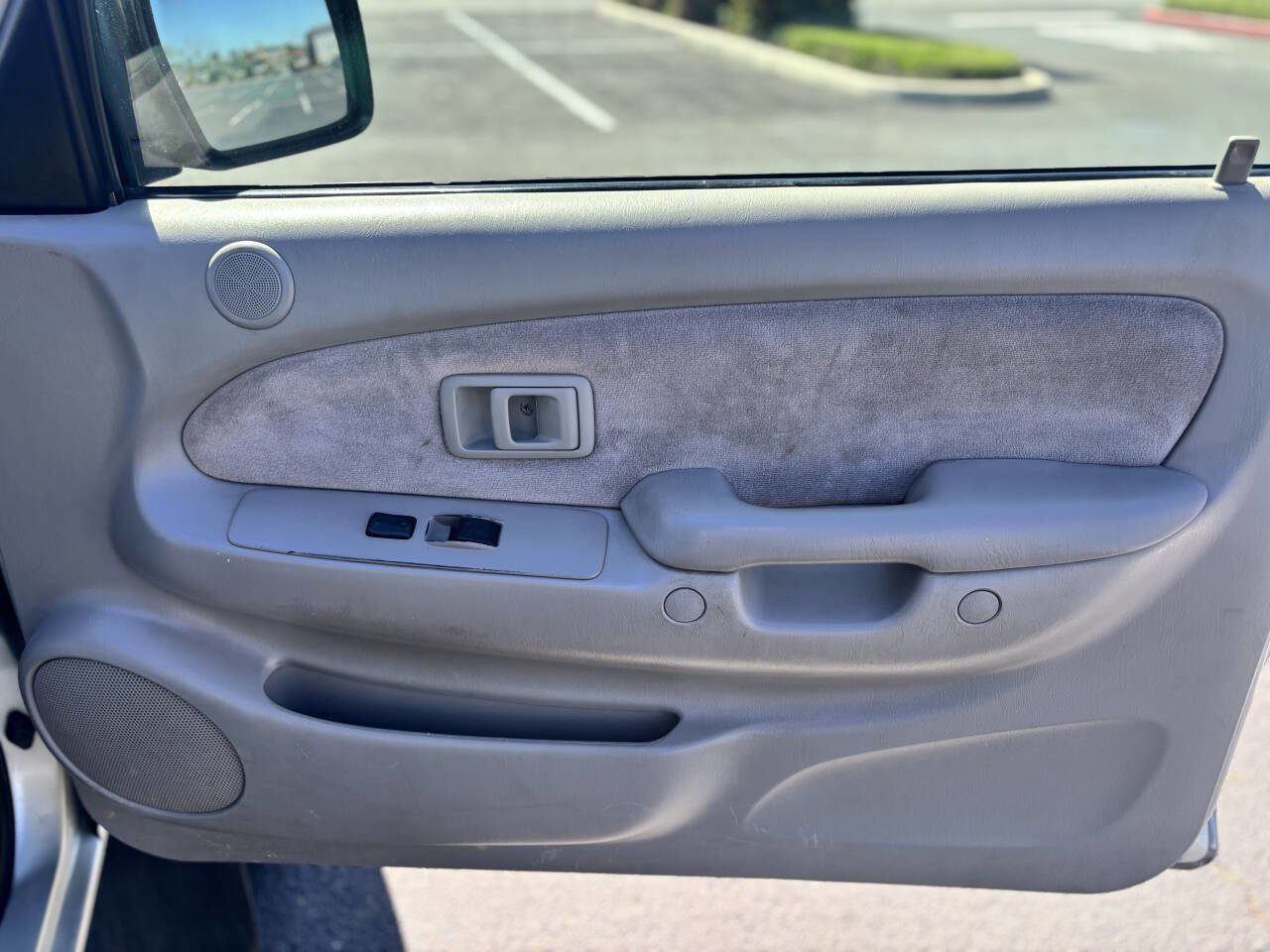 Used 2004 Toyota Tacoma PreRunner RWD image 28