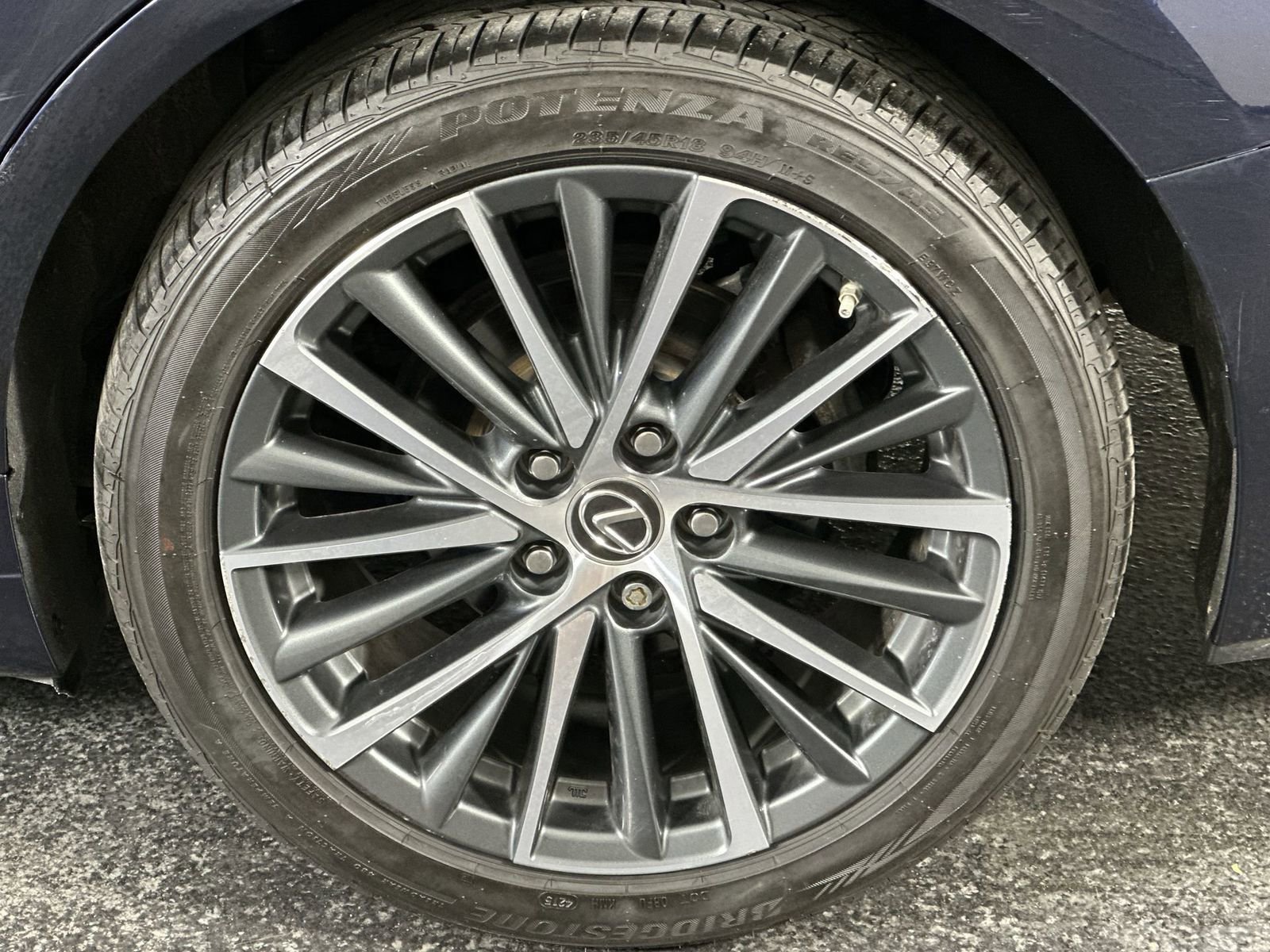 Used 2022 Lexus ES 350 w/ Premium Package image 14