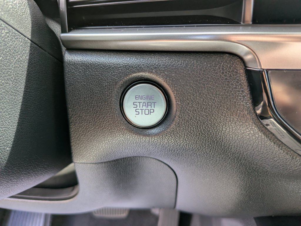 Certified 2026 Kia Sorento EX w/ EX Premium Package FWD image 32