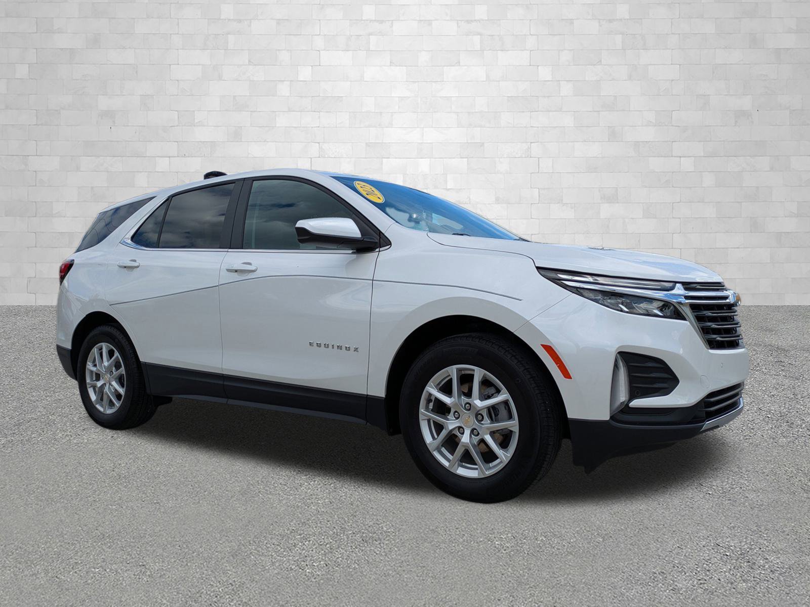 Used 2023 Chevrolet Equinox LT