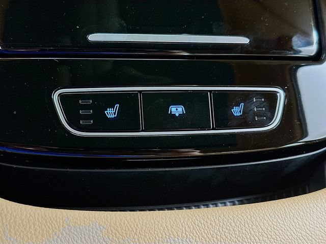 Certified 2025 Genesis G80 2.5T Advanced AWD/4WD image 12
