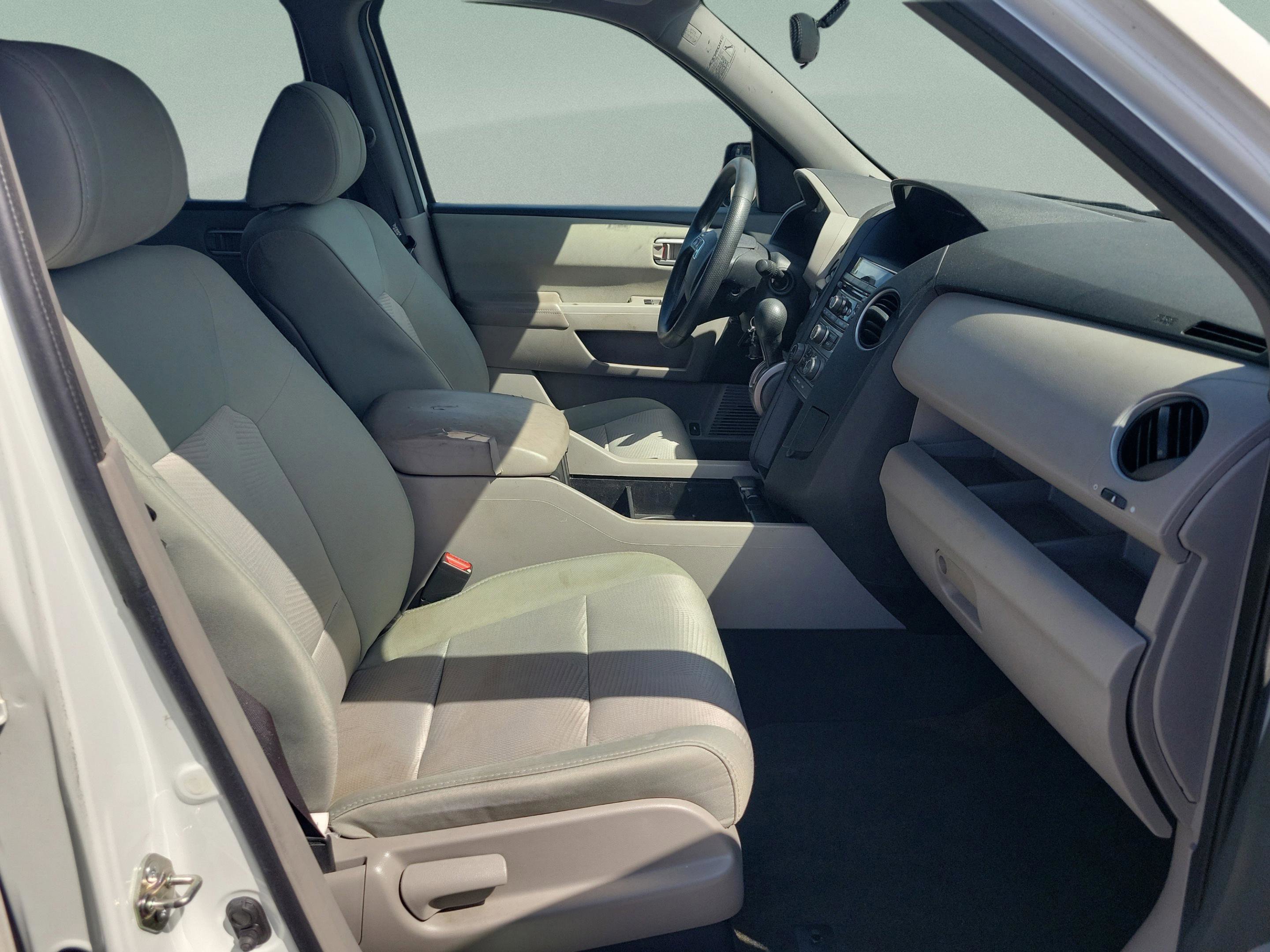 Used 2015 Honda Pilot LX image 17