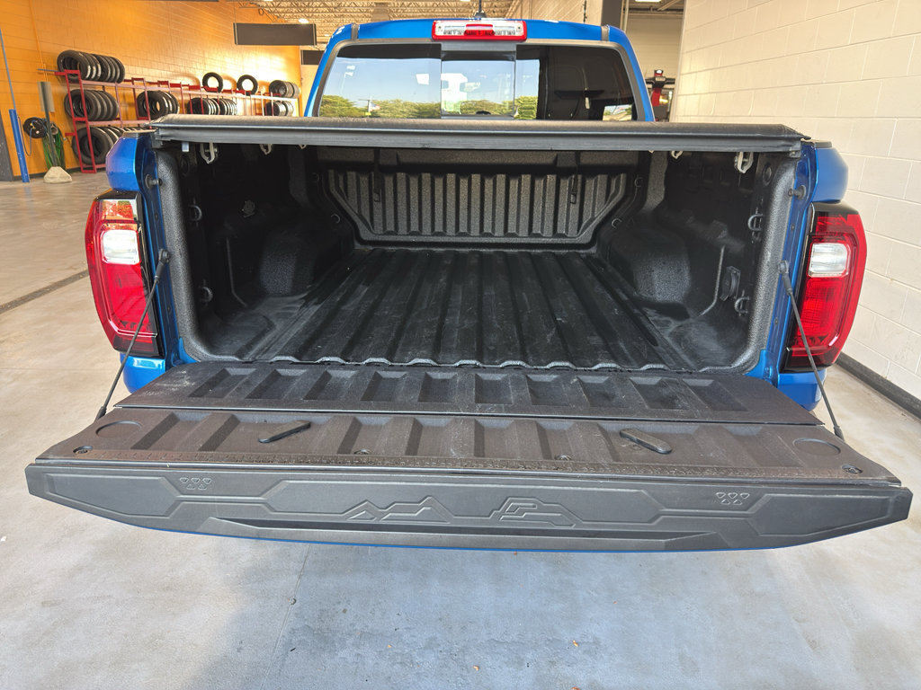 Used 2023 GMC Canyon AT4 w/ AT4 Premium Package AWD/4WD image 21