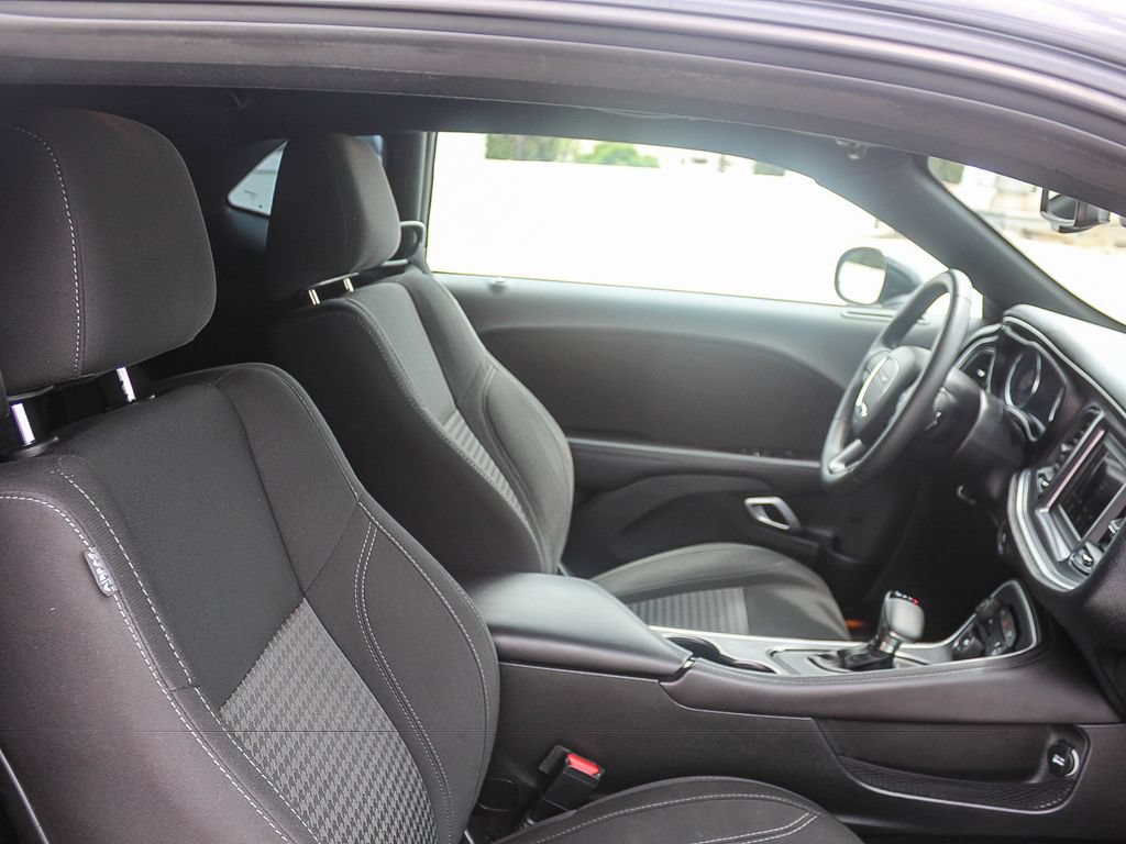 Used 2019 Dodge Challenger SXT RWD image 15