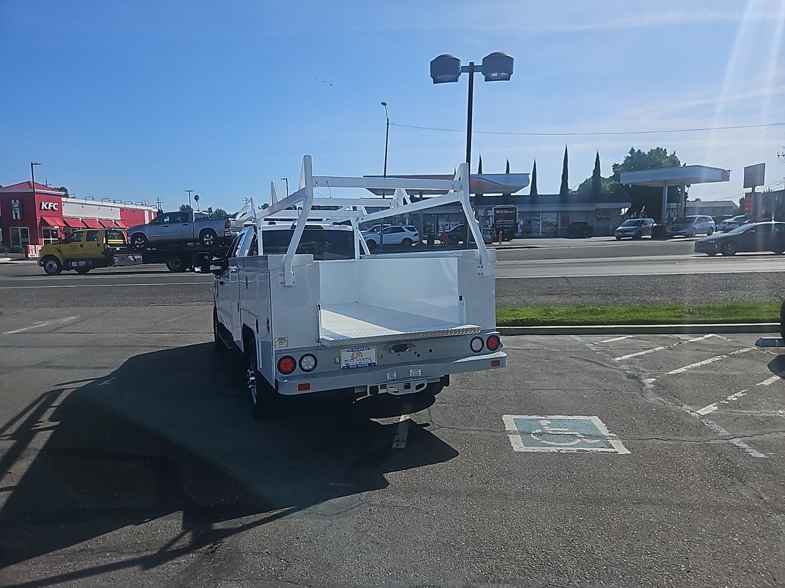 New 2026 Ford F350 XL w/ XL Chrome Package AWD/4WD image 4