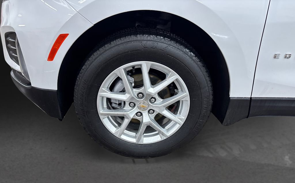 Used 2024 Chevrolet Equinox LT image 12