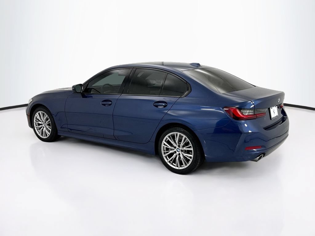 Used 2023 BMW 330i Sedan w/ Premium Package RWD image 7