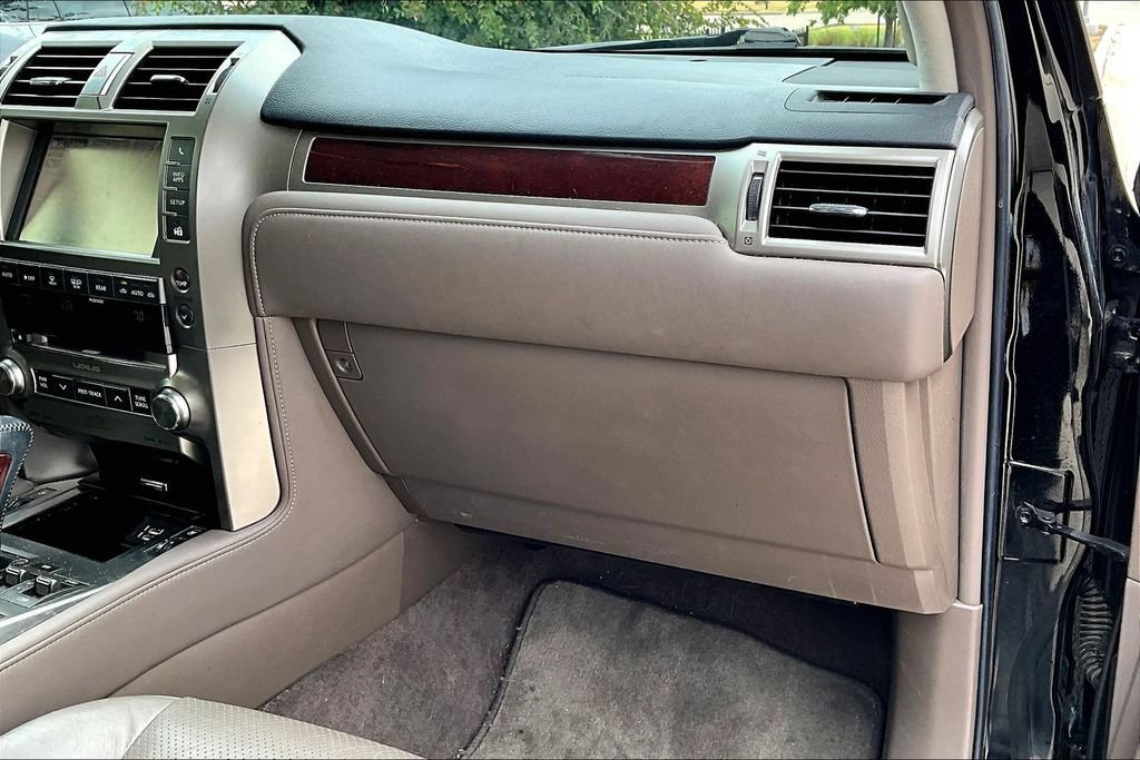 Used 2014 Lexus GX 460 Luxury AWD/4WD image 18
