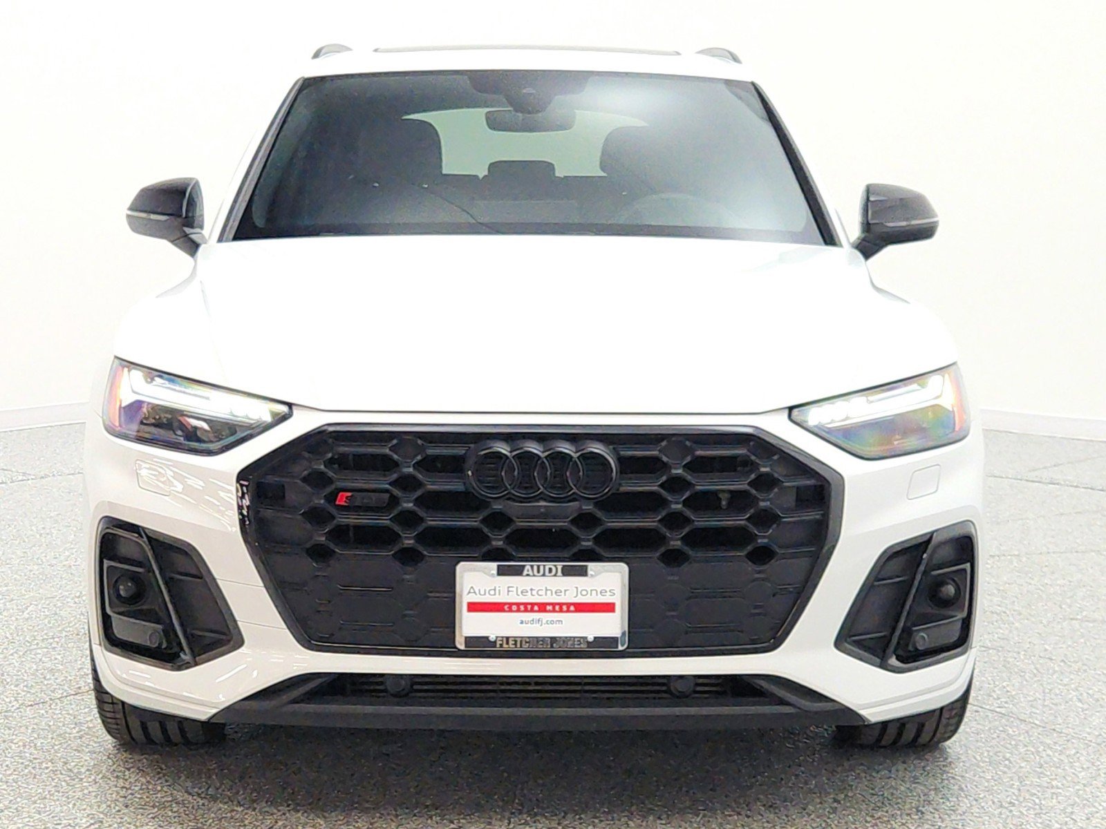 Used 2024 Audi SQ5 Prestige AWD/4WD image 2