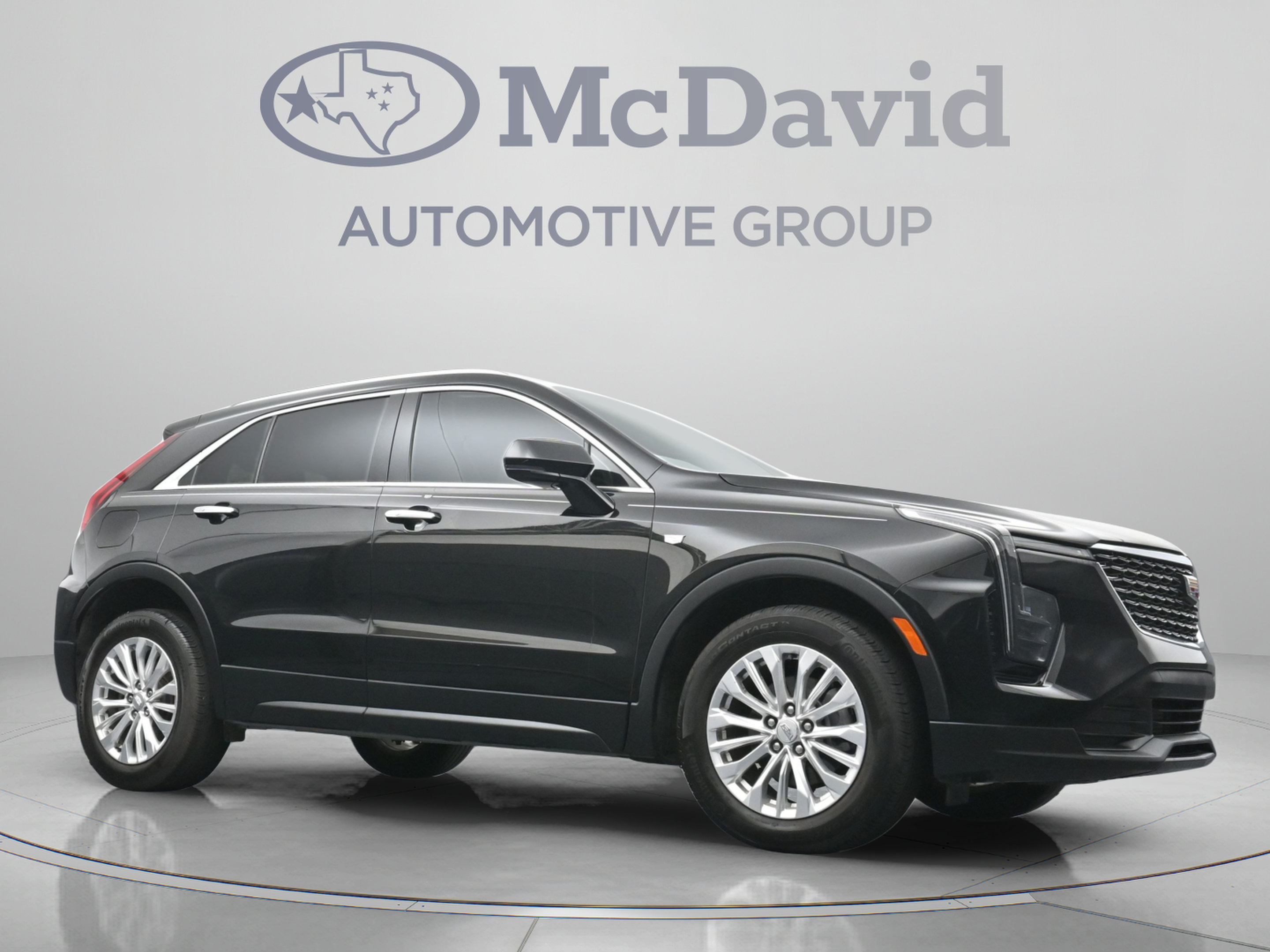 Used 2024 Cadillac XT4 Luxury w/ Cold Weather Package FWD image 25