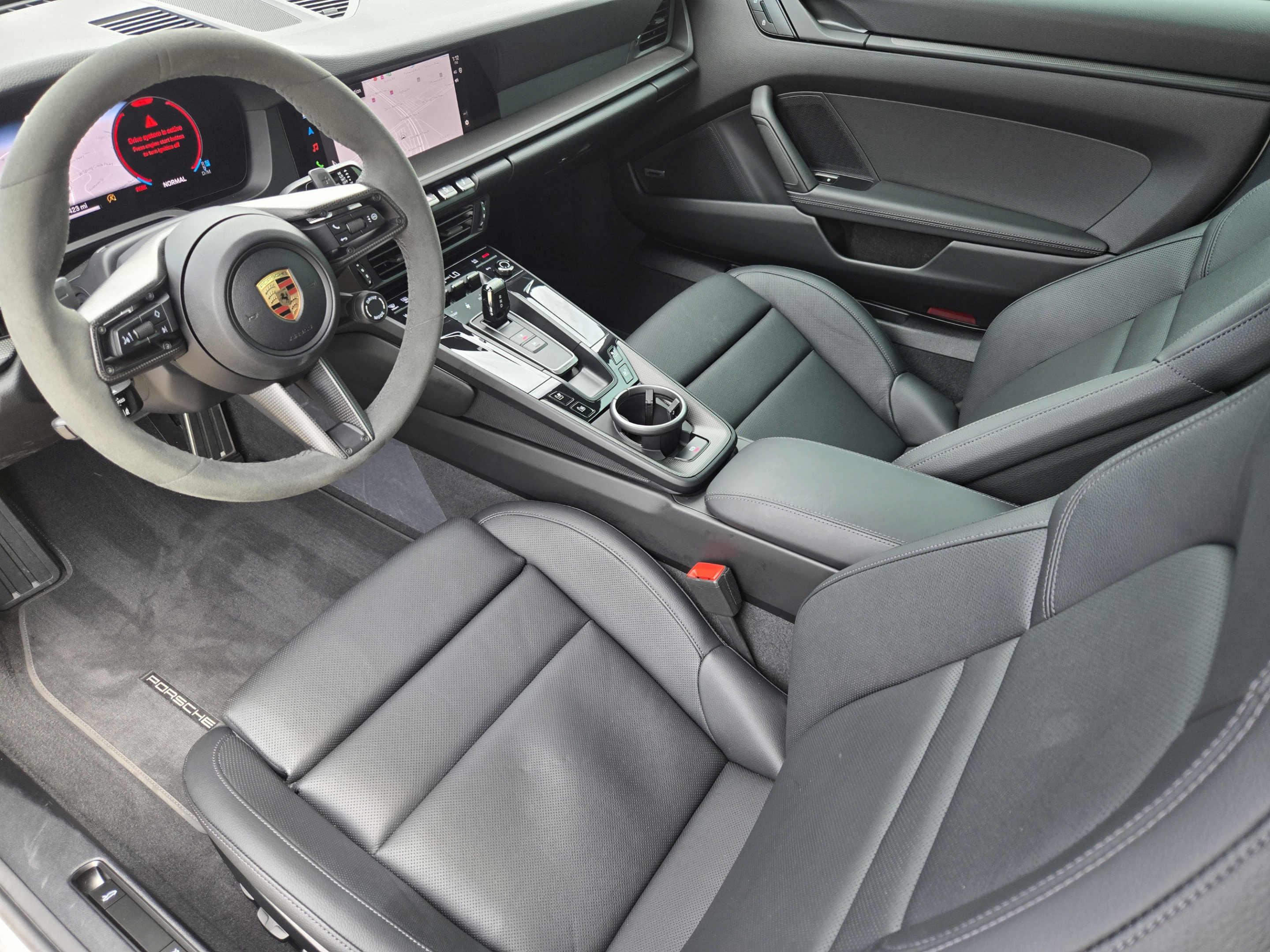 Used 2025 Porsche 911 Carrera RWD image 19