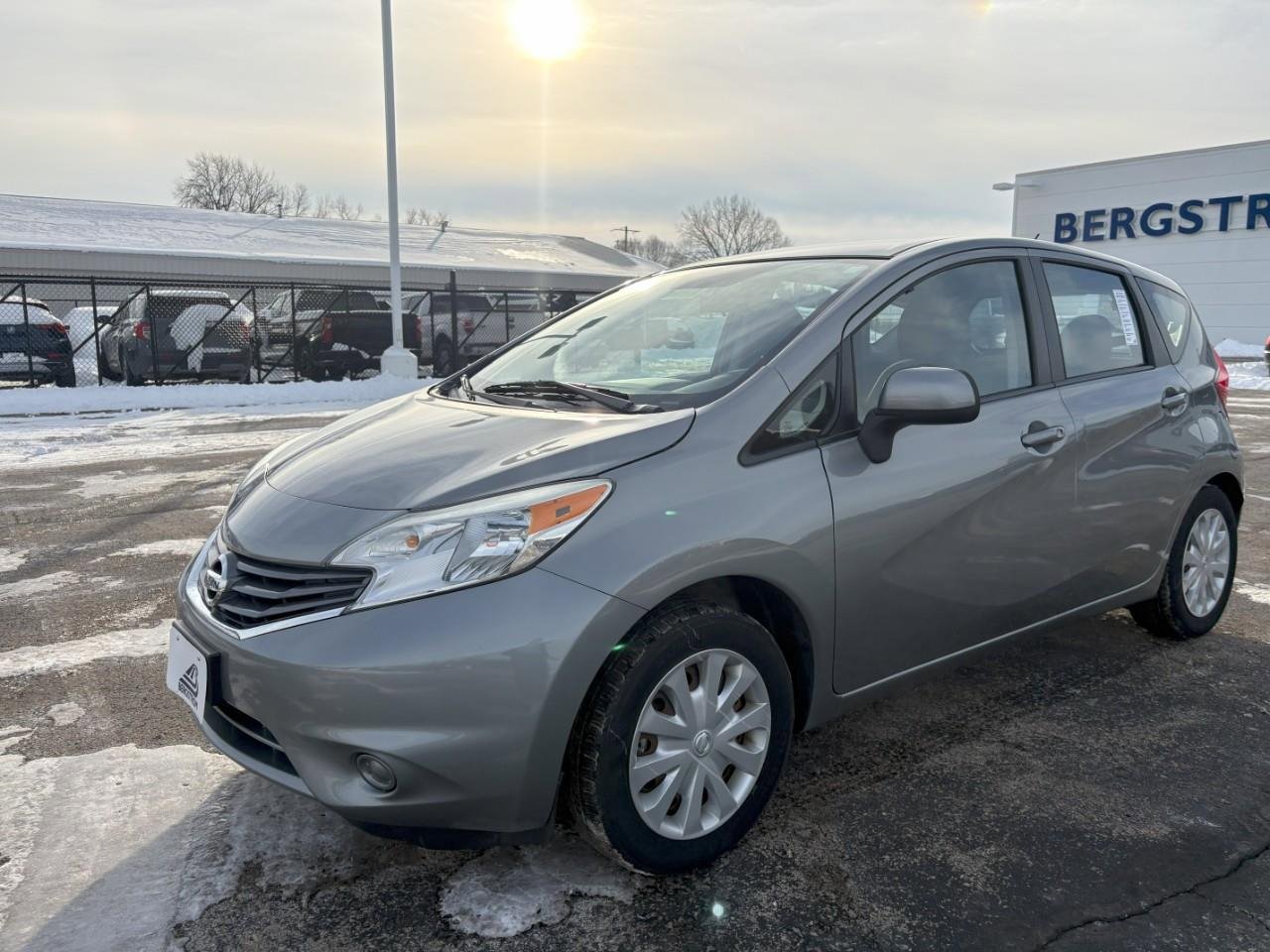 Used 2014 Nissan Versa Note SV image 4