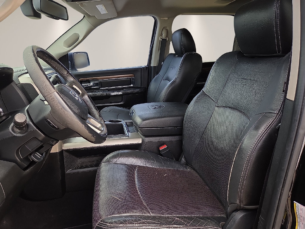 Used 2014 RAM 2500 Laramie w/ Black Appearance Group AWD/4WD image 16