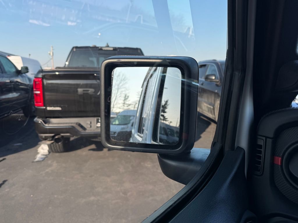 Used 2024 Jeep Wrangler Unlimited Rubicon w/ Technology Group image 20