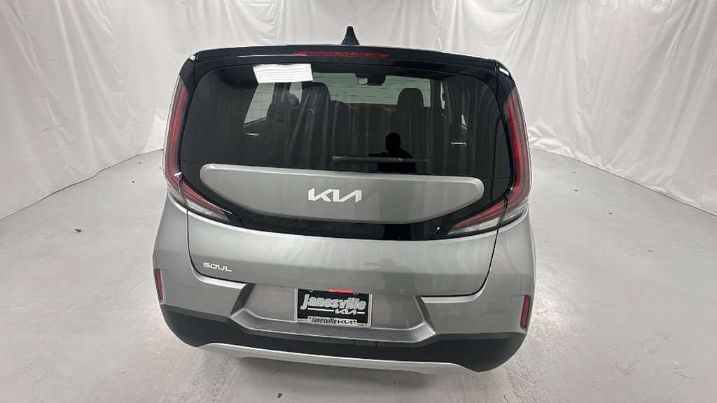 New 2025 Kia Soul LX image 4