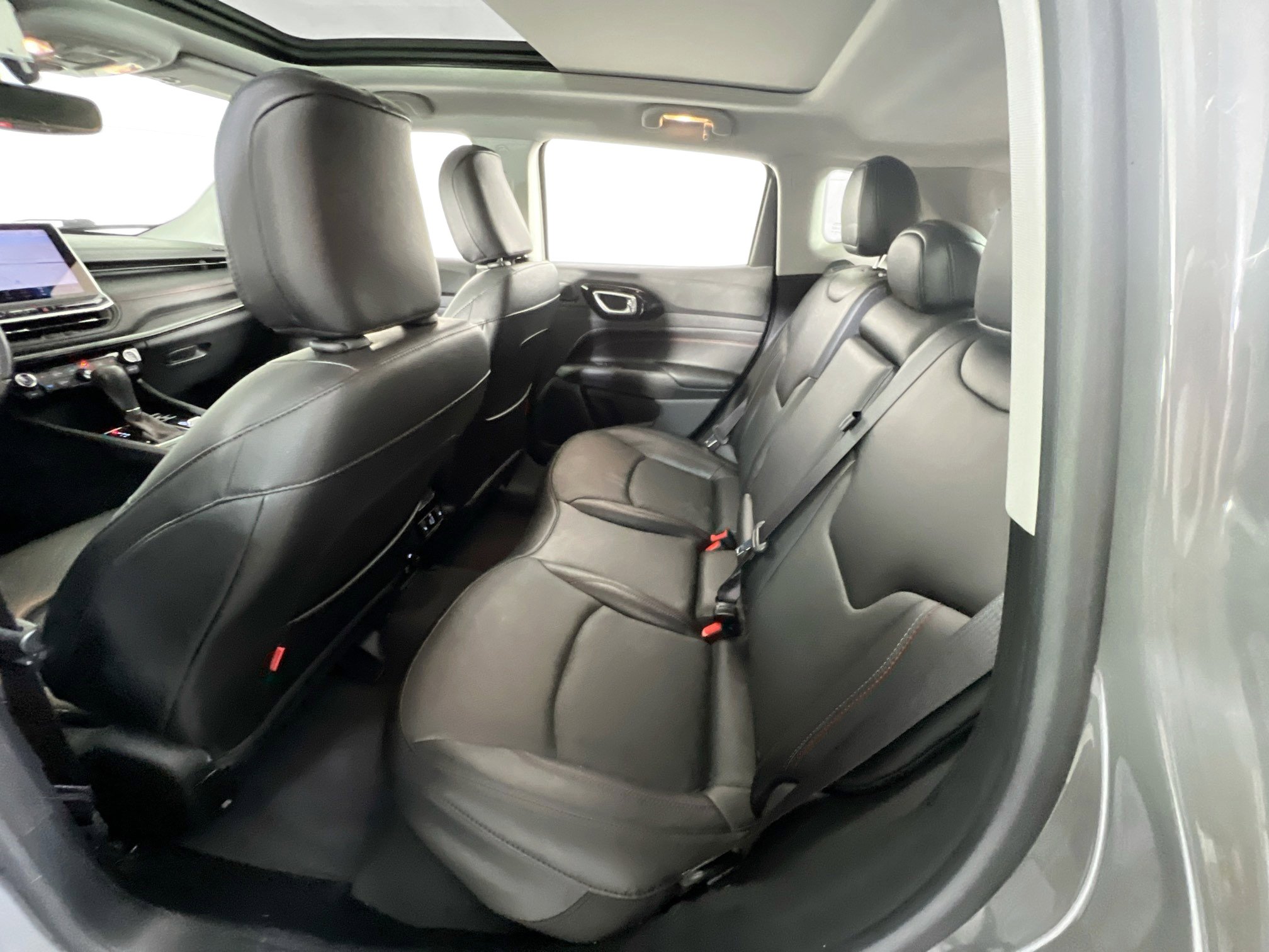 Used 2022 Jeep Compass Trailhawk w/ Trailhawk Elite Group image 24