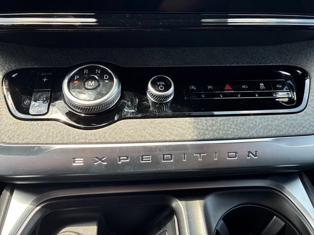 New 2027 Ford Expedition Tremor w/ Driver's Package AWD/4WD image 55