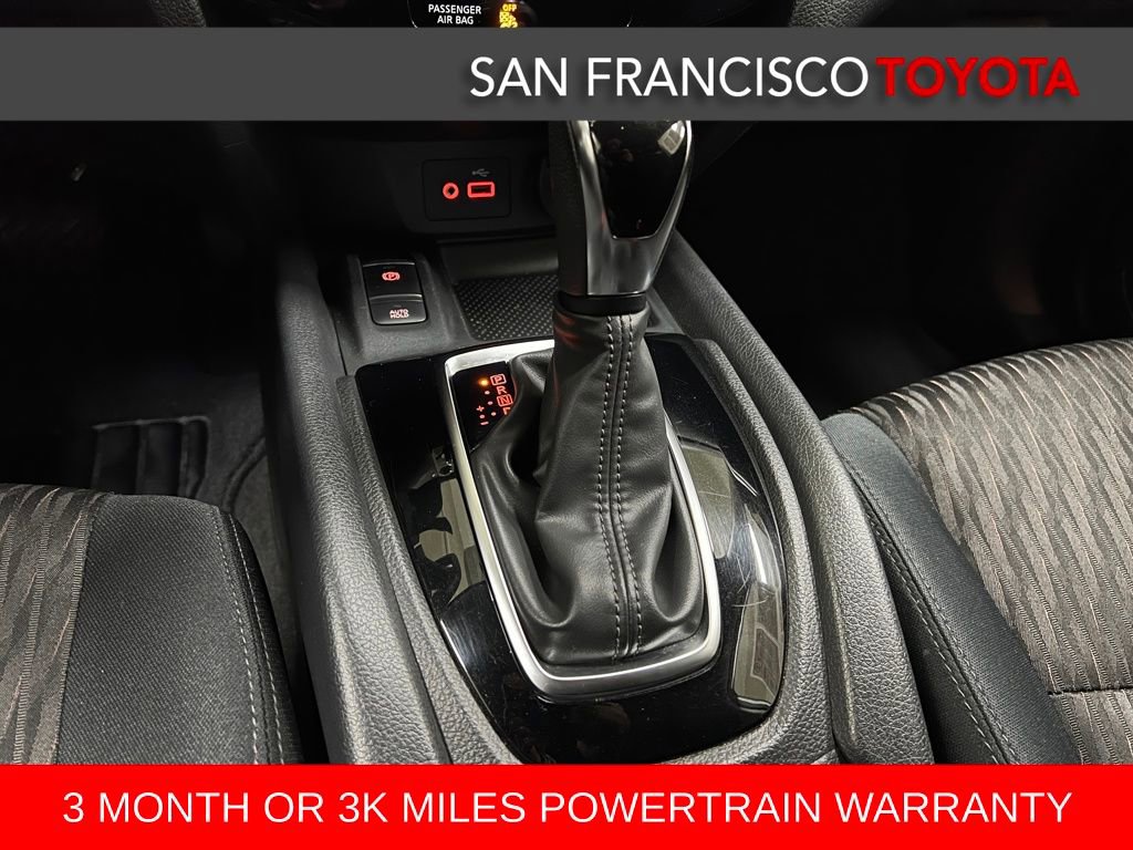 Used 2019 Nissan Rogue SV w/ Premium Package image 25