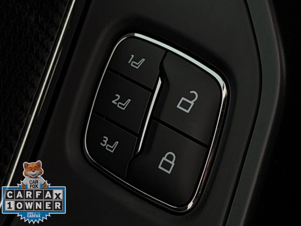 Used 2025 Ford F150 Raptor image 27