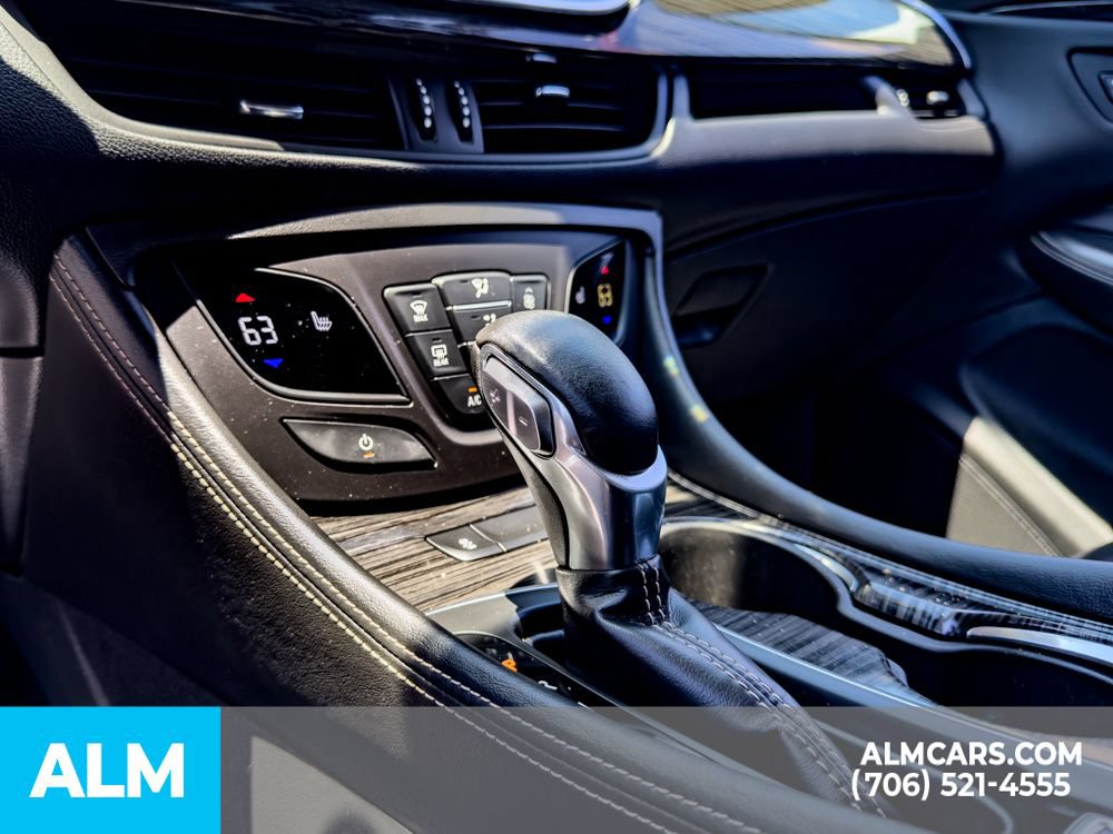 Used 2017 Buick Envision Essence FWD image 33