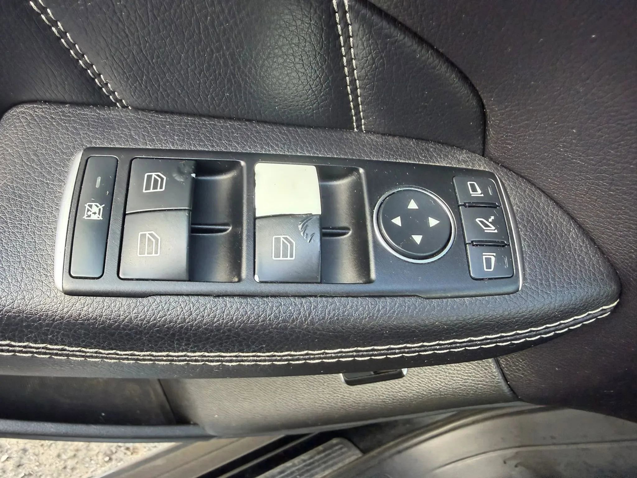 Used 2016 Mercedes-Benz GL 450 4MATIC image 23