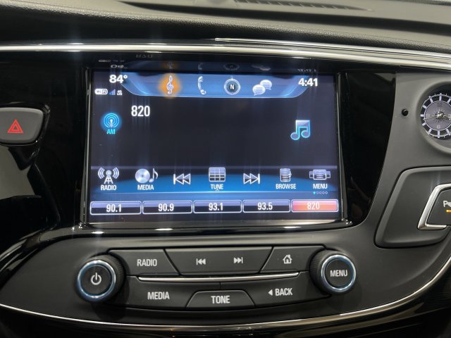 Used 2017 Buick Envision Essence FWD image 12