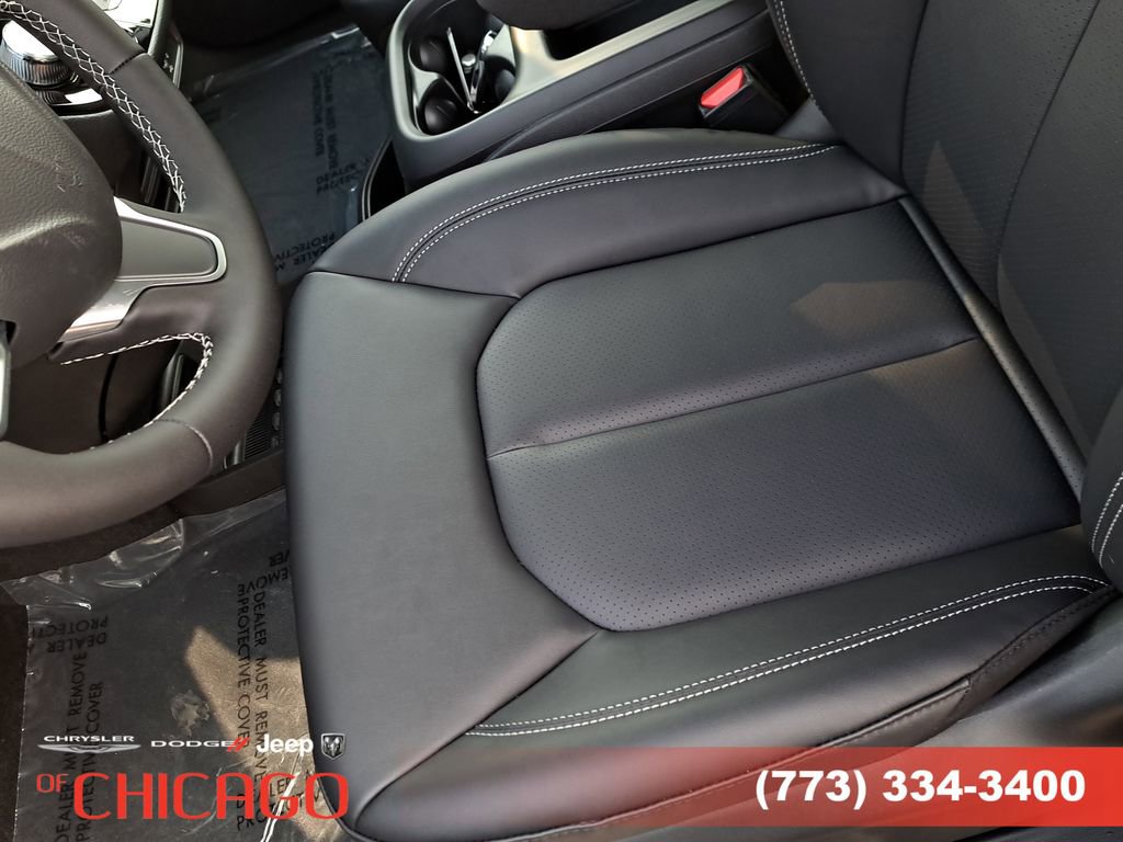 New 2026 Chrysler Pacifica Select image 20