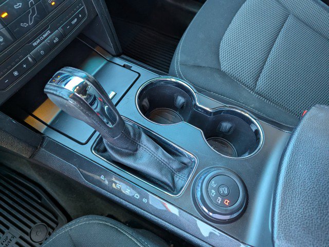 Used 2016 Ford Explorer XLT image 19