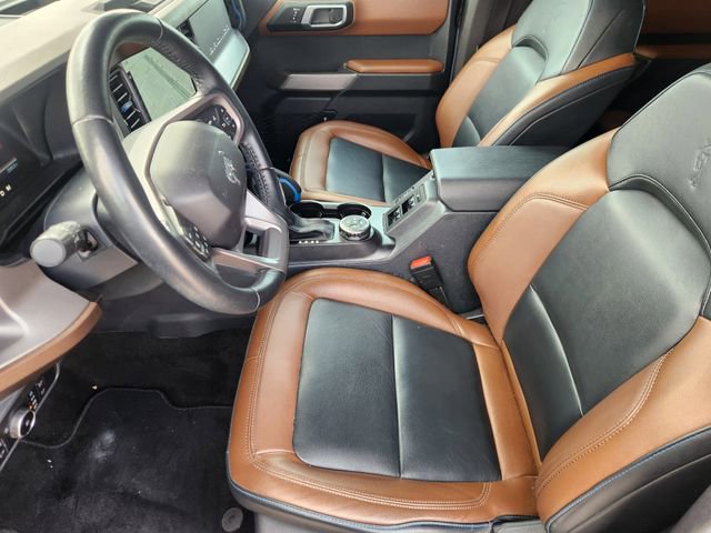 Used 2023 Ford Bronco Outer Banks AWD/4WD image 13