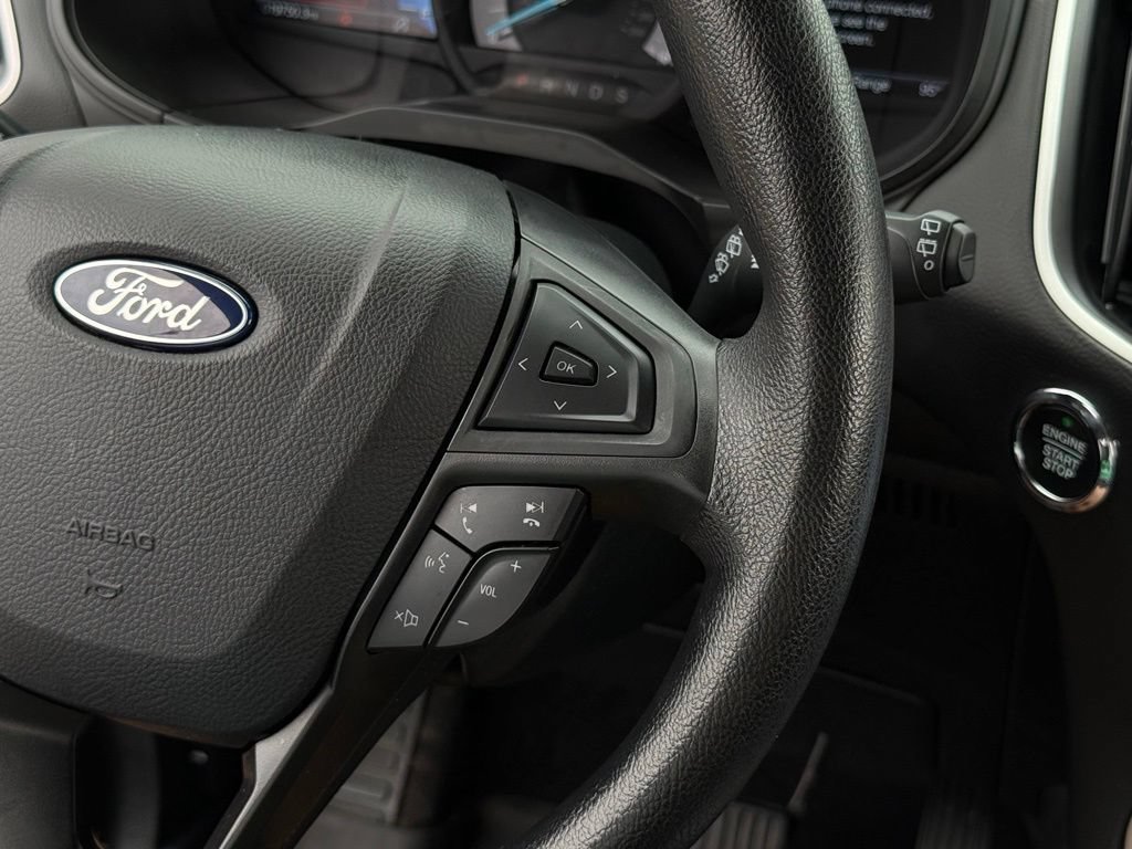 Certified 2024 Ford Edge SE w/ Black Appearance Package AWD/4WD image 8