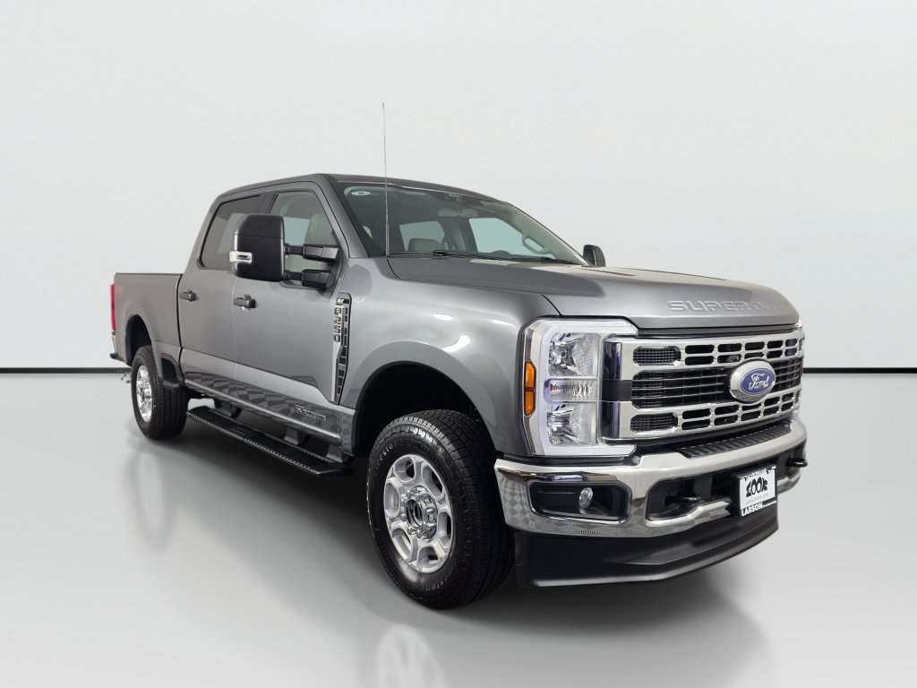 Used 2025 Ford F250 XLT w/ FX4 Off-Road Package AWD/4WD image 8