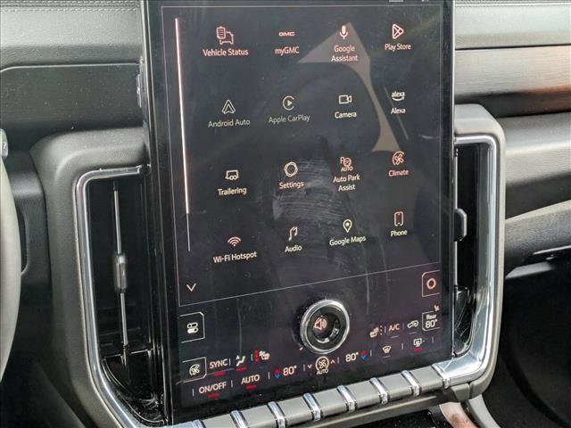 Used 2025 GMC Yukon Denali image 11