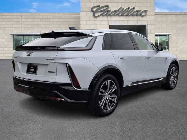 New 2026 Cadillac Lyriq Premium Luxury AWD/4WD image 3