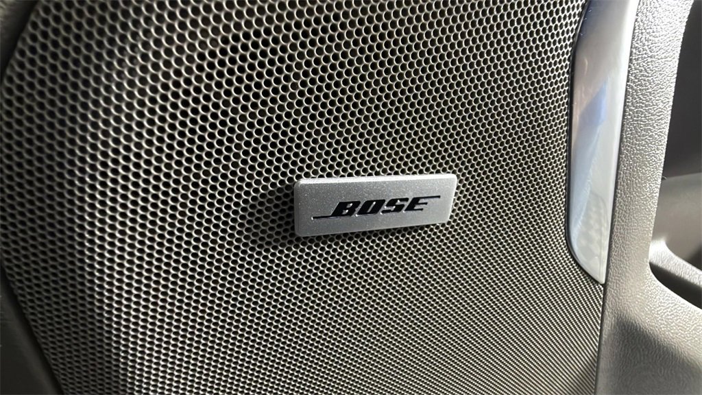 Certified 2024 GMC Yukon SLT w/ SLT Premium Package image 35