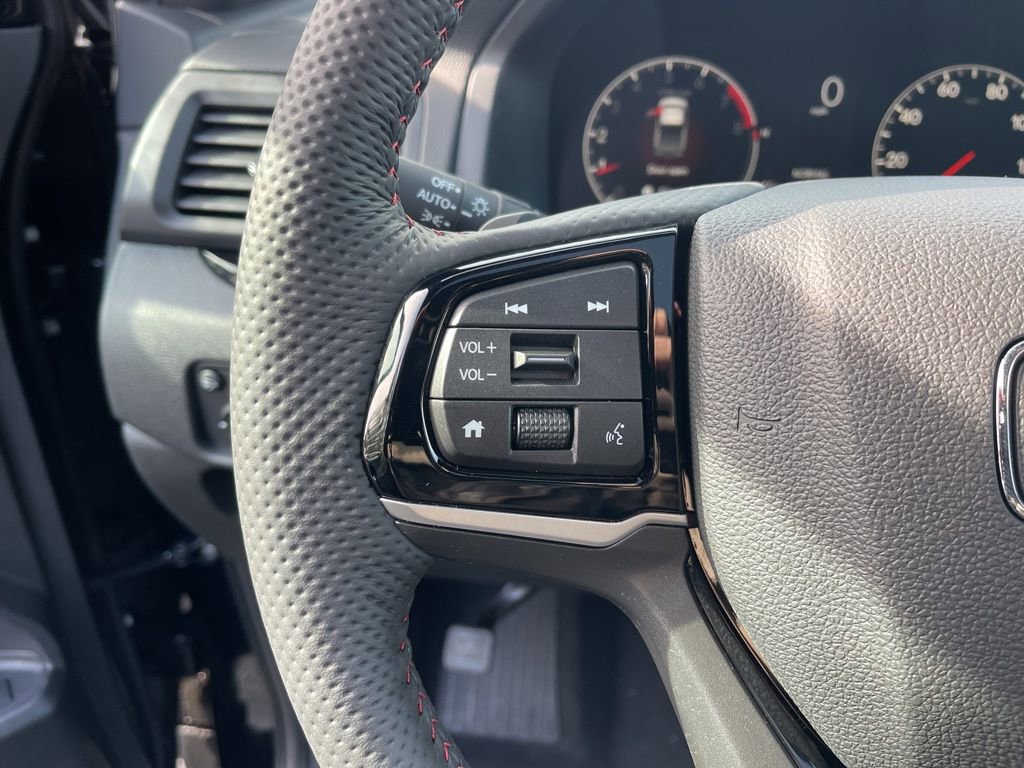 New 2026 Honda Ridgeline Black Edition image 15