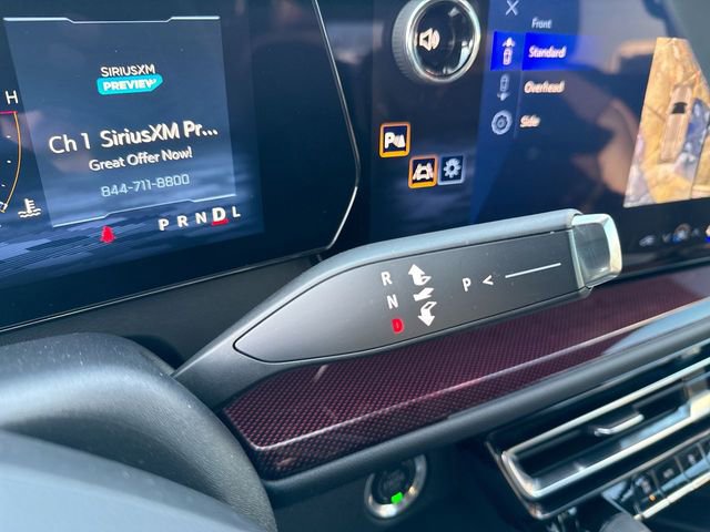 Used 2025 Chevrolet Traverse Z71 w/ Driver Confidence Package image 20