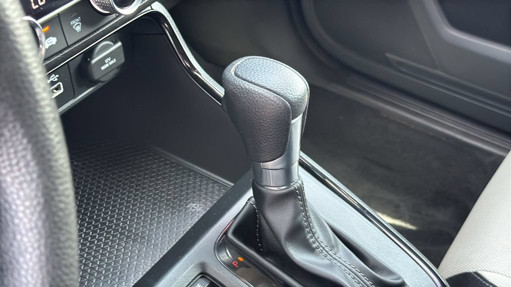 Used 2023 Honda CR-V LX image 19